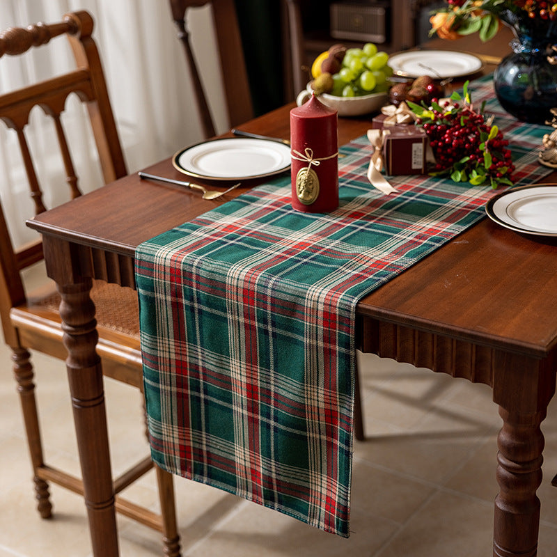Wholesale Christmas brushed plaid table runner